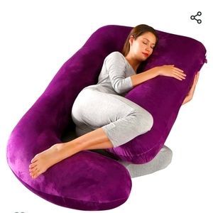 Maternity Sleeping Pillow. WILL IMPROVE YOUR SLEEP AND REDUCE STRESS